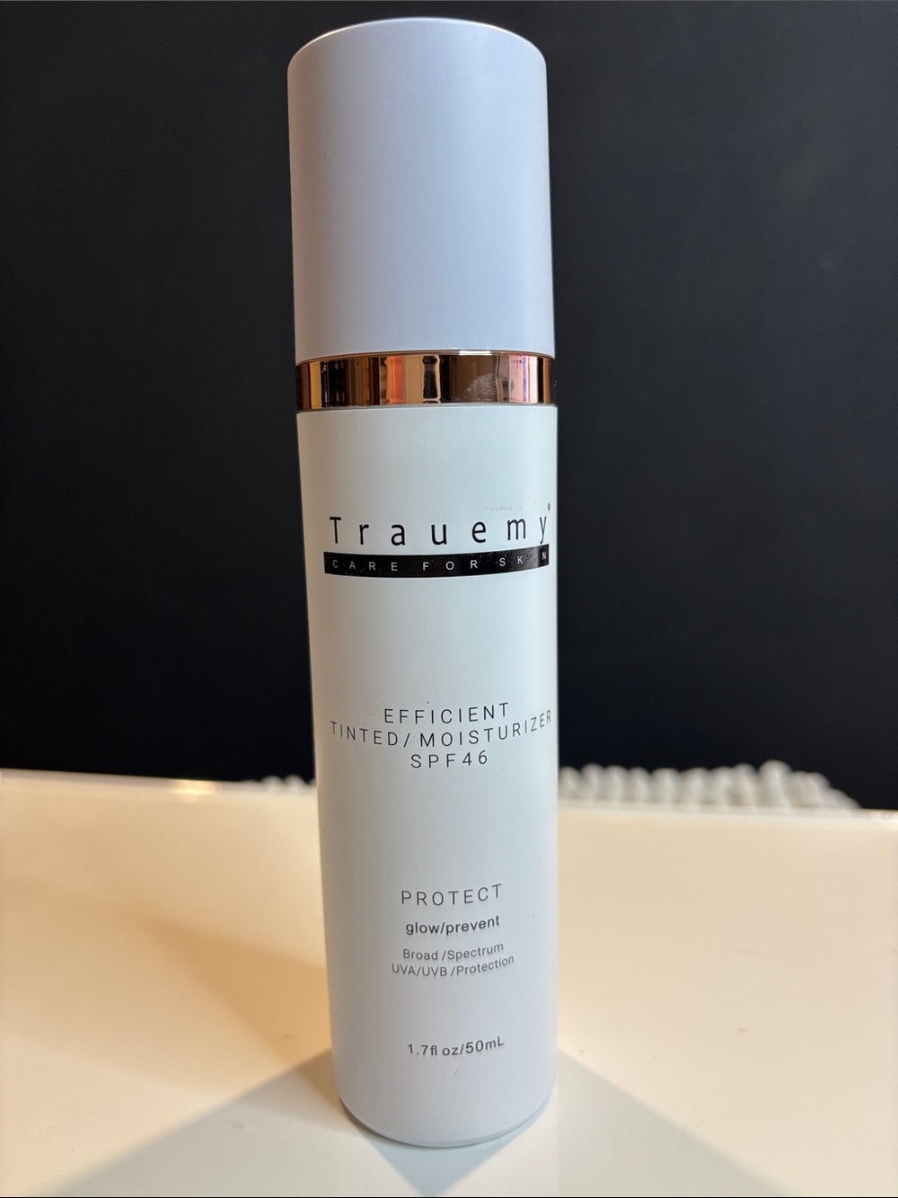 Trauemy Efficient Tinted Moisturizer SPF46